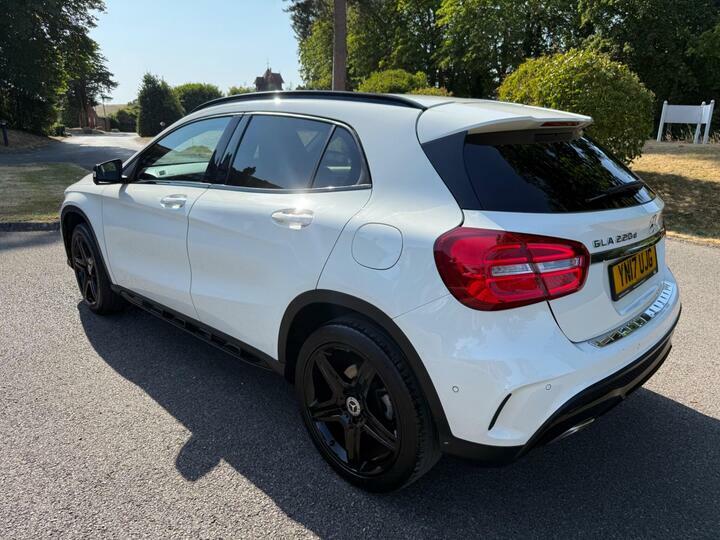 Mercedes-Benz GLA Class Gla 200D 4Matic Amg Line Premium Plus Grey #12