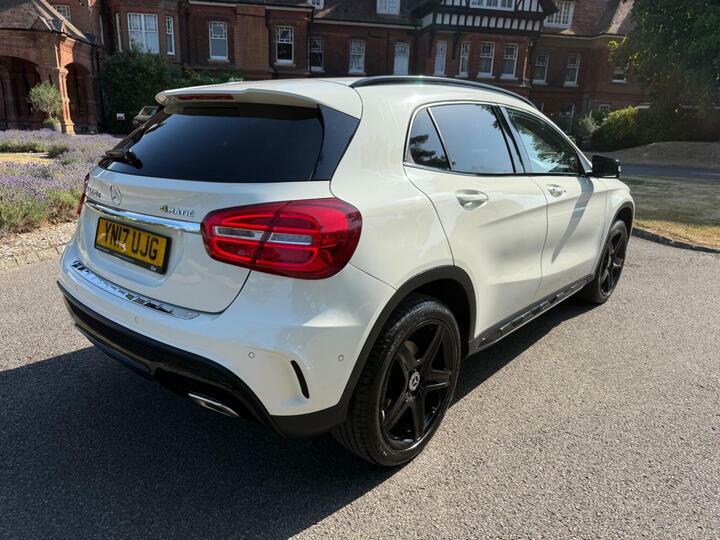 Mercedes-Benz GLA Class Gla 200D 4Matic Amg Line Premium Plus Grey #19