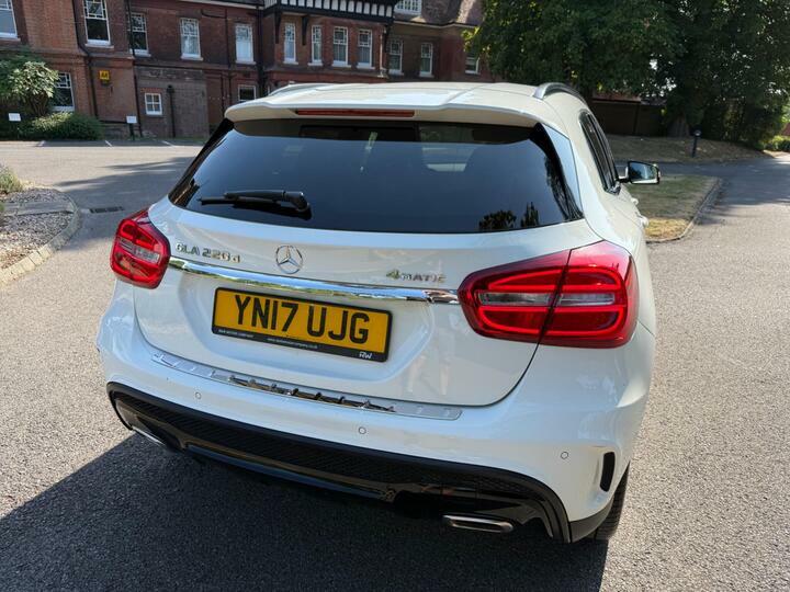 Mercedes-Benz GLA Class Gla 200D 4Matic Amg Line Premium Plus Grey #14