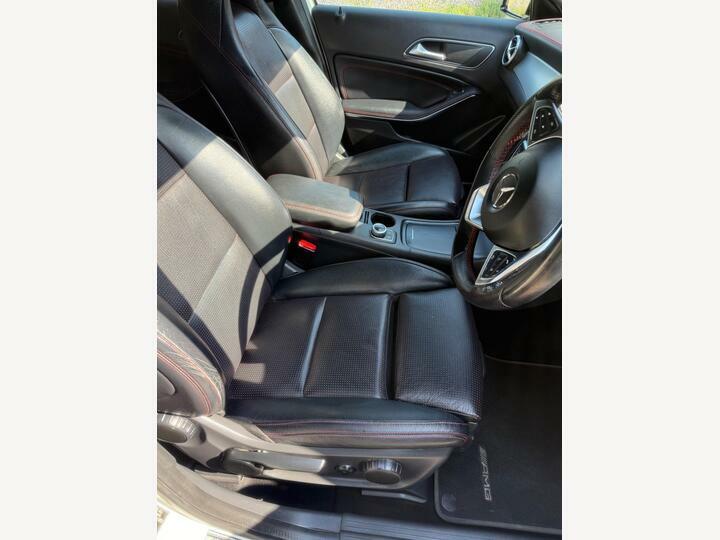 Mercedes-Benz GLA Class Gla 200D 4Matic Amg Line Premium Plus Grey #34