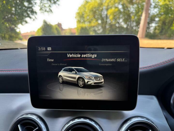 Mercedes-Benz GLA Class Gla 200D 4Matic Amg Line Premium Plus Grey #50