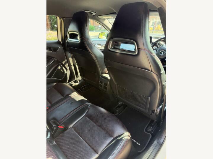 Mercedes-Benz GLA Class Gla 200D 4Matic Amg Line Premium Plus Grey #36