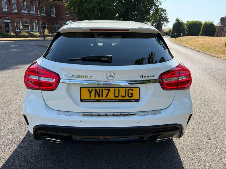 Mercedes-Benz GLA Class Gla 200D 4Matic Amg Line Premium Plus Grey #15