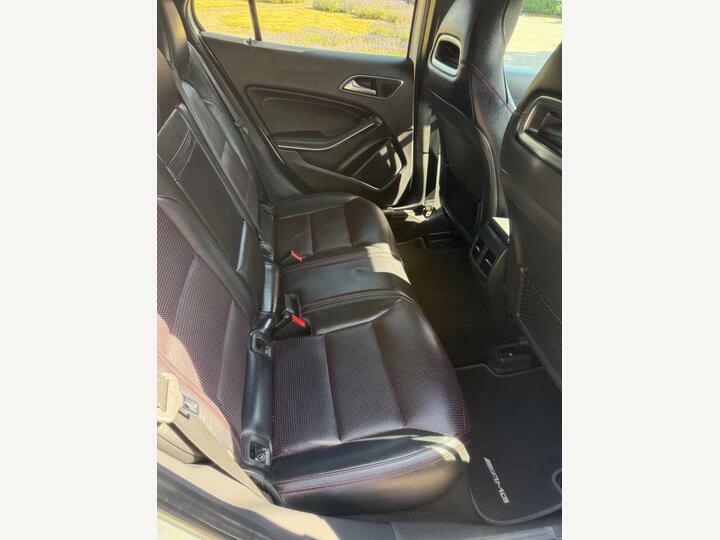 Mercedes-Benz GLA Class Gla 200D 4Matic Amg Line Premium Plus Grey #37
