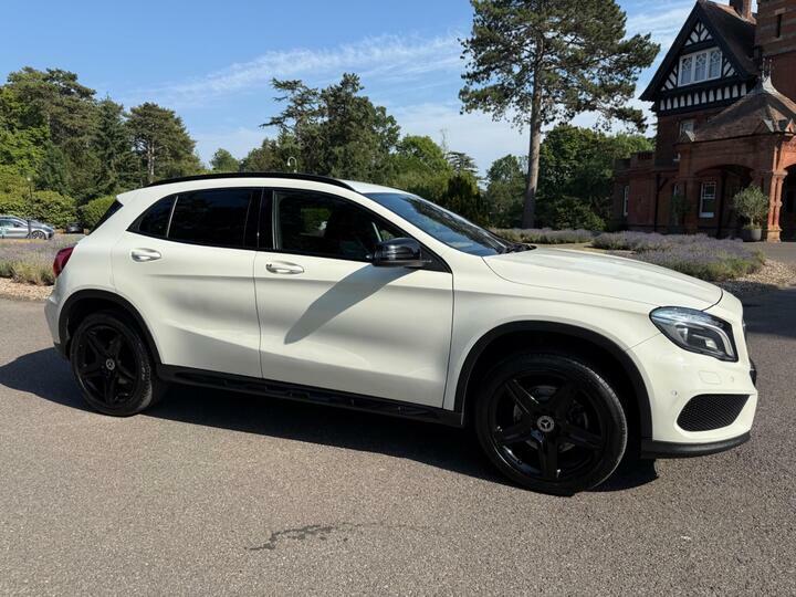 Mercedes-Benz GLA Class Gla 200D 4Matic Amg Line Premium Plus Grey #21