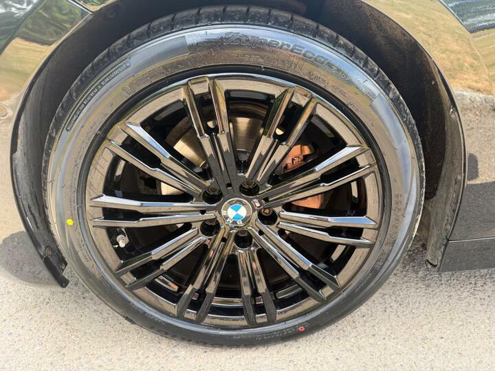 BMW 3 Series 320I Sport Step Black #12