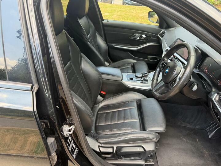 BMW 3 Series 320I Sport Step Black #28