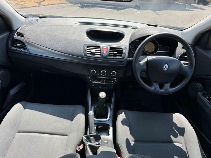 Renault Megane 1.6 16V Expression Euro 4 Black #2