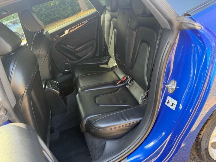 Audi A5 2.0 Tdi Black Edition Plus Sportback S Tronic Quat Blue #5