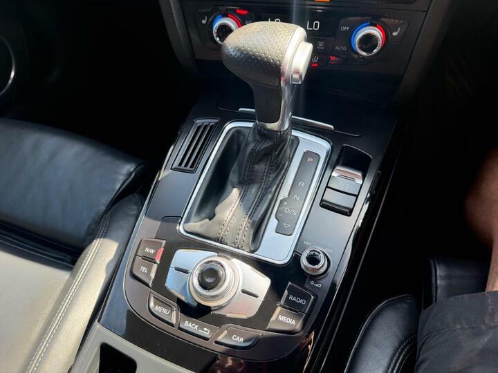 Audi A5 S5 Quattro Black Edition S Tronic Blue #28