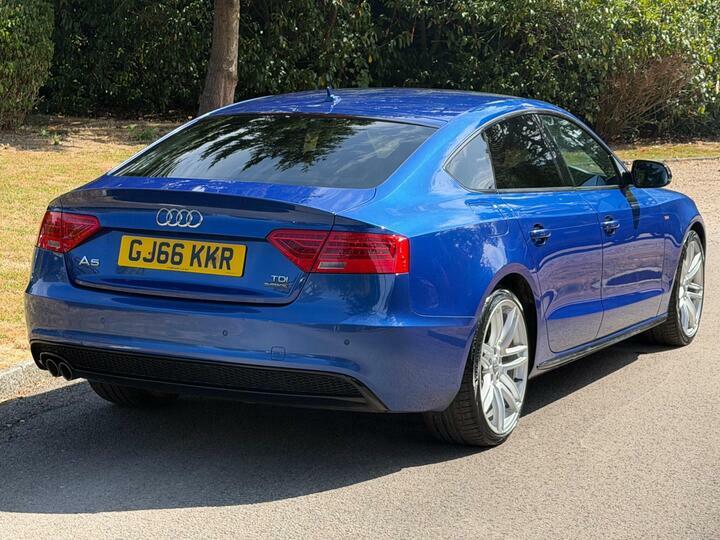 Audi A5 2.0 Tdi Black Edition Plus Sportback S Tronic Quat Blue #4