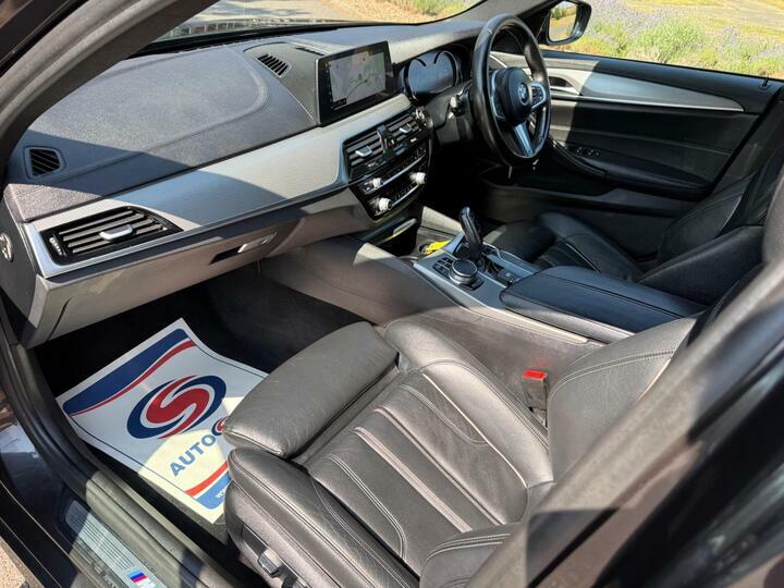 BMW 5 Series 520D Se Silver #25