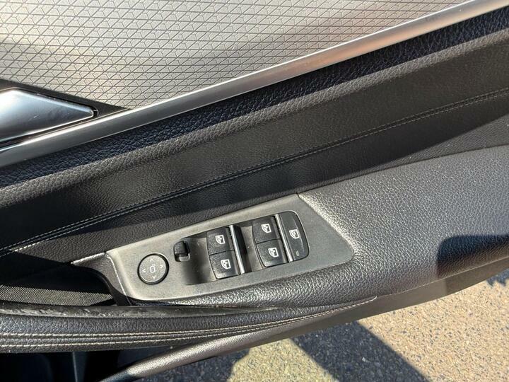BMW 5 Series 520D Se Silver #32