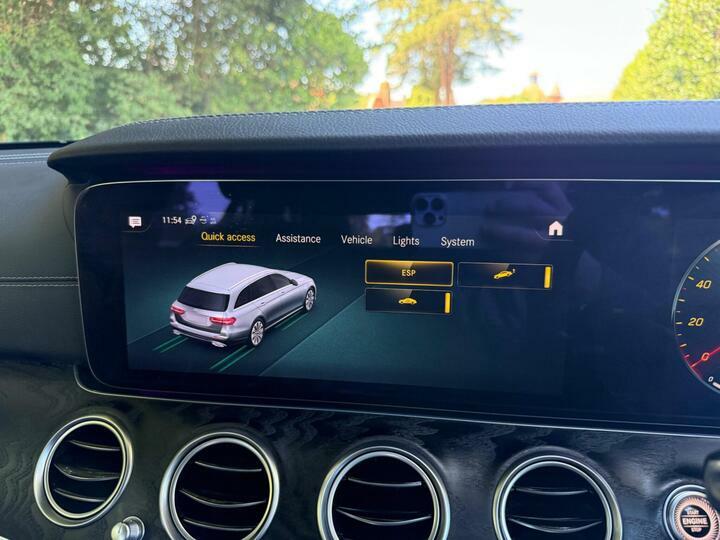 Mercedes-Benz E Class 3.0 E53 Biturbo Gpf Mhev Eq Boost Amg Premium Plu Red #66