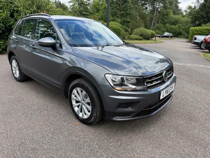 Volkswagen Tiguan Se Navigation Silver #10