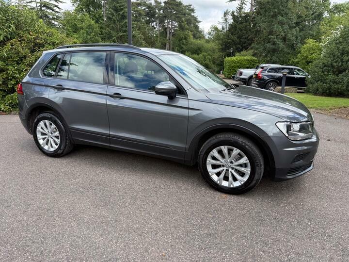 Volkswagen Tiguan Se Navigation Silver #14