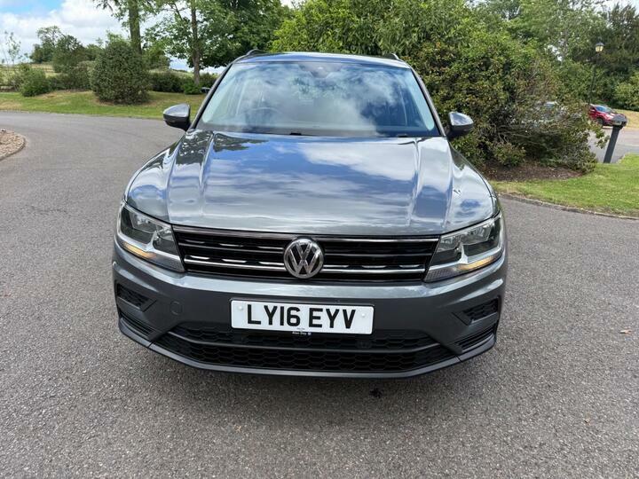 Volkswagen Tiguan Se Navigation Silver #12