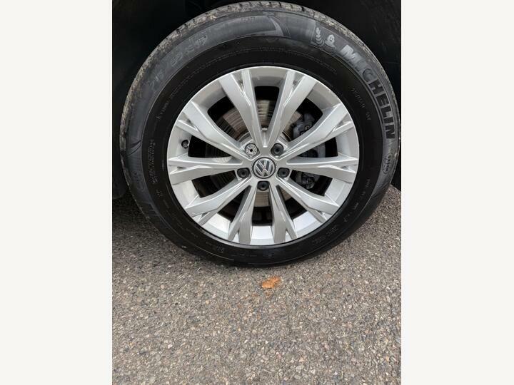 Volkswagen Tiguan Se Navigation Silver #25