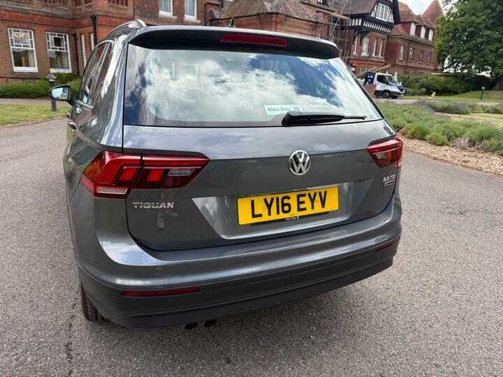 Volkswagen Tiguan Se Navigation Silver #20