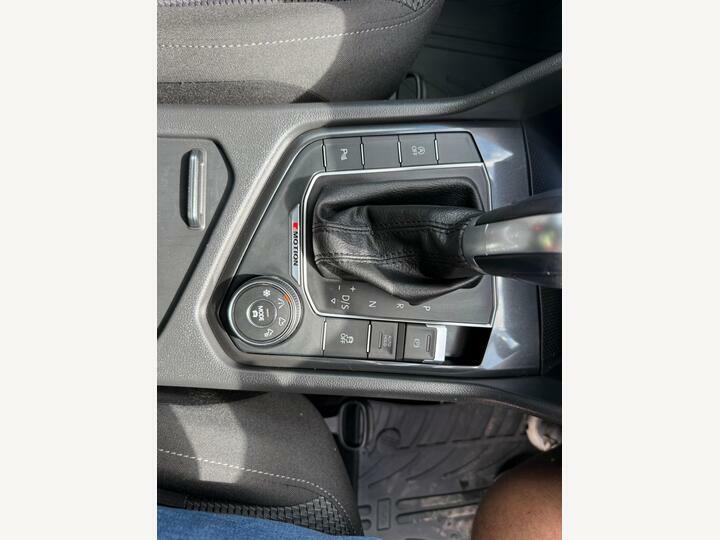 Volkswagen Tiguan Se Navigation Silver #41