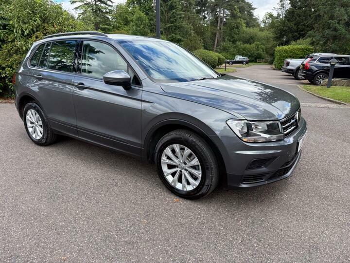 Volkswagen Tiguan Se Navigation Silver #11