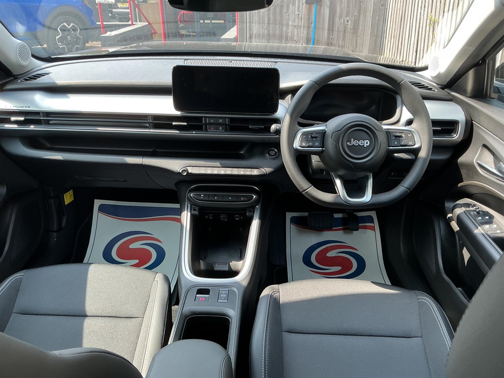 Jeep Avenger 54Kwh E-summit SY25EAJ #5