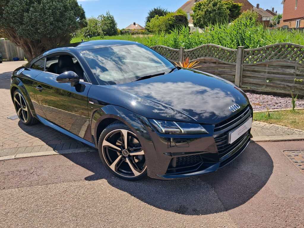 Audi TT 2.0 Tfsi Black Edition Black #6