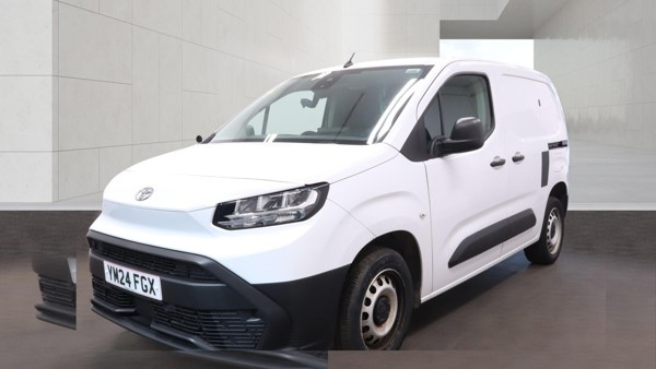 Toyota PROACE 1.5 Bluehdi Active Short Panel Van 6Dr Manu  #2