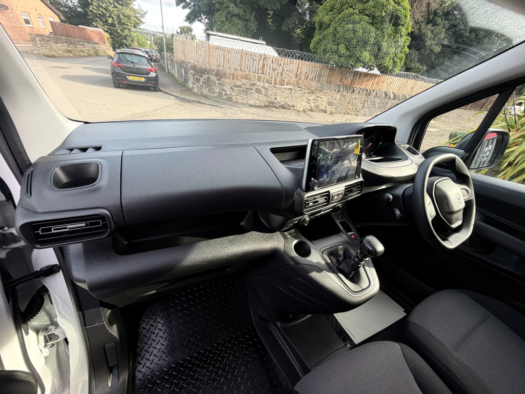 Peugeot Partner Panel Van 1.5 Bluehdi 1000 Professional Premium Grey #26