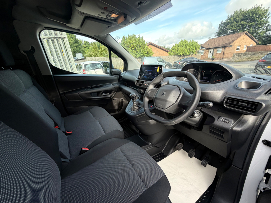 Peugeot Partner Panel Van 1.5 Bluehdi 1000 Professional Premium Grey #19