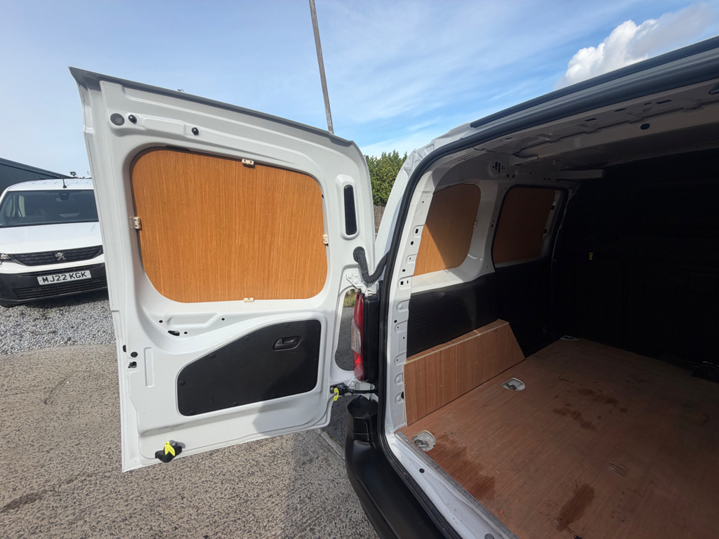 Peugeot Partner Panel Van 1.5 Bluehdi 1000 Professional Premium Grey #15