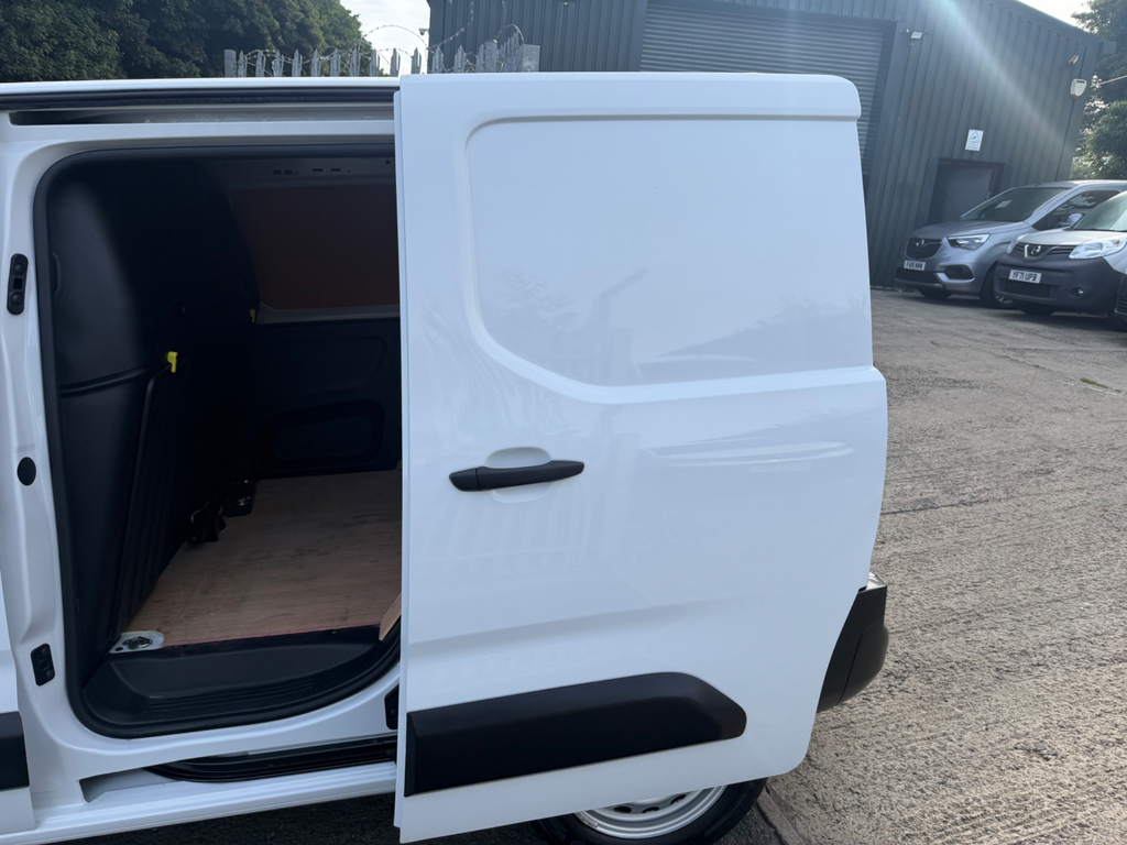 Peugeot Partner Panel Van 1.5 Bluehdi 1000 Professional Premium Grey #7