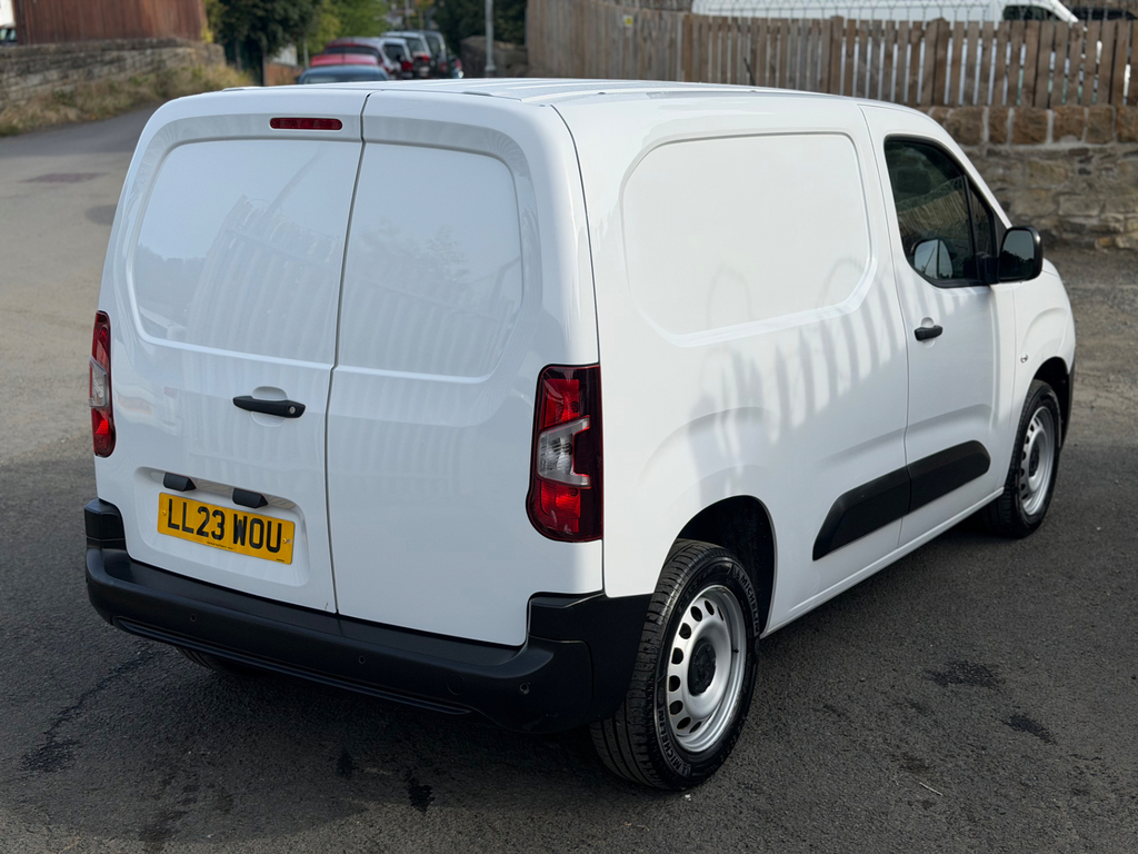 Peugeot Partner 1.5 Bluehdi 1000 Professional Premium Standard P #4