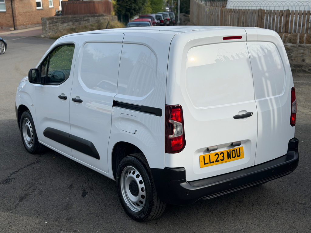 Peugeot Partner 1.5 Bluehdi 1000 Professional Premium Standard P #3