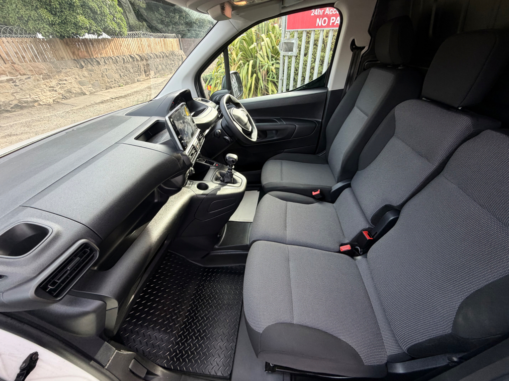 Peugeot Partner Panel Van 1.5 Bluehdi 1000 Professional Premium Grey #24