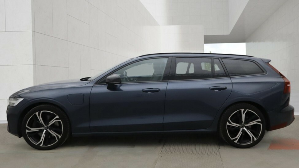 Volvo V60 Recharge T6 Ultimate Awd Volvo Pilotacc Cruisem  #3