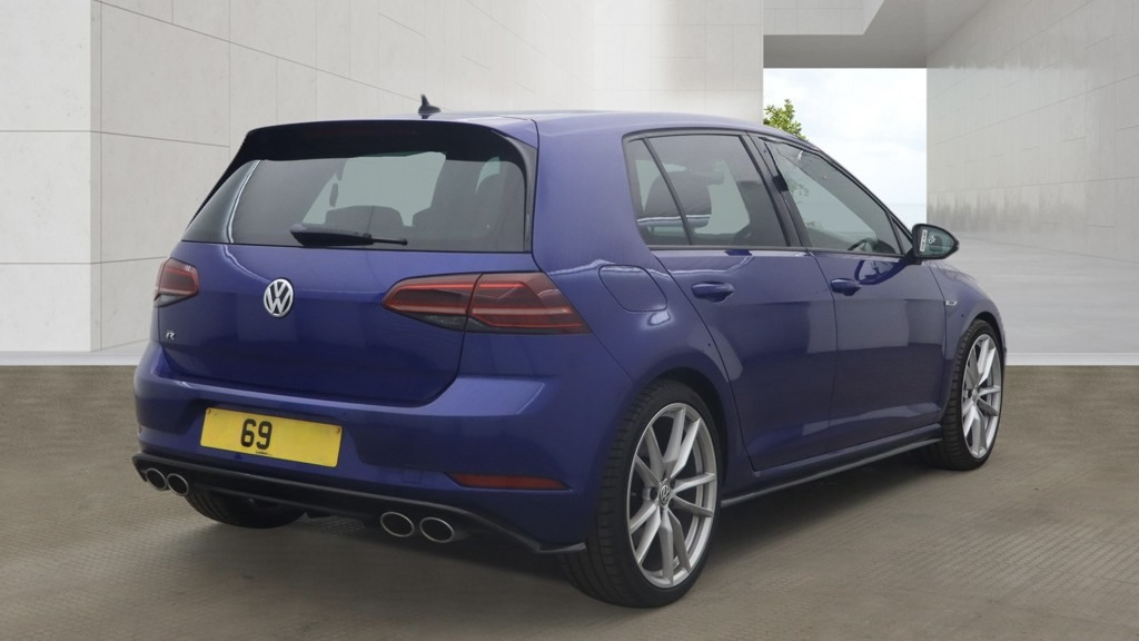 Volkswagen Golf R Tsi 4Motion Dsg Acc Cruisesat Navcarplay19p #6