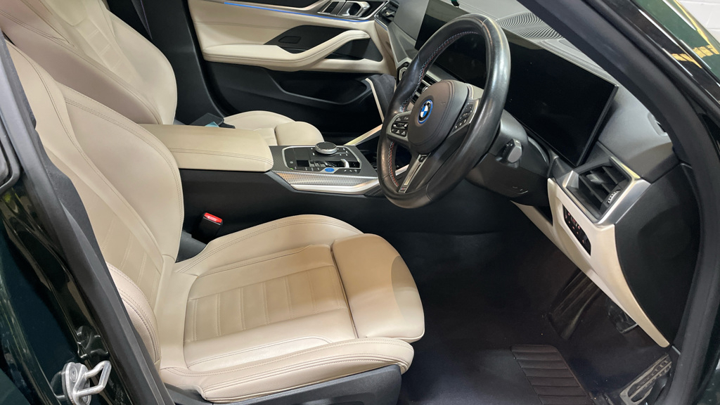 BMW i4 M50 Tech Plus Packdrivers Assistant Professional #2