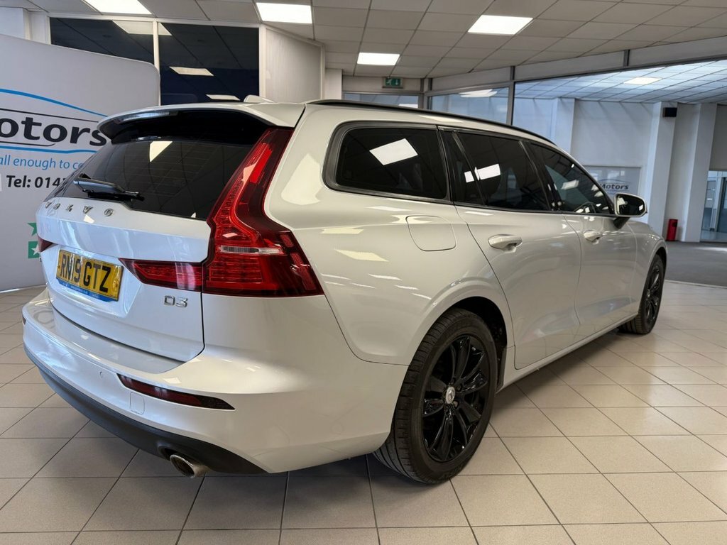 Volvo V60 2L Momentum Plus RN19GTZ Silver #6