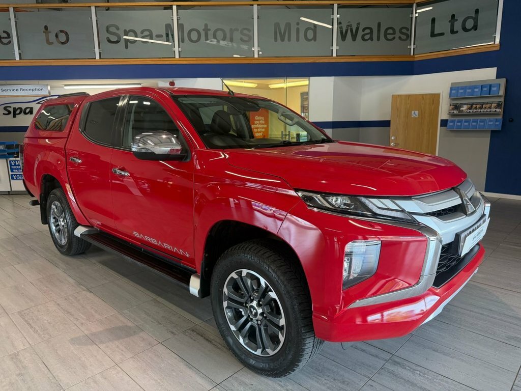Mitsubishi L200 2.2L Dc Barbarian Red