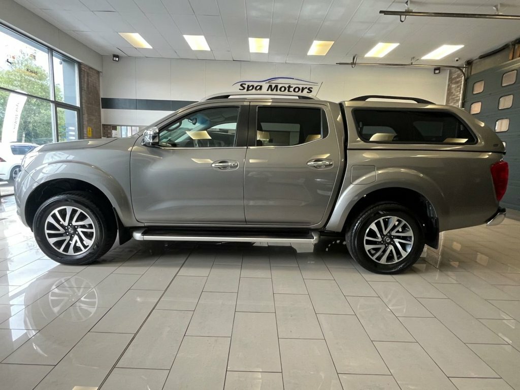Nissan Navara 2.3L Tekna Grey #4