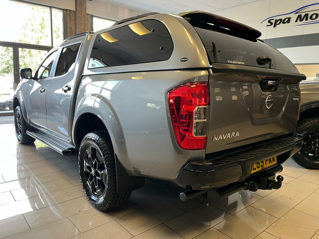 Nissan Navara 2.3L N-guard Grey #5