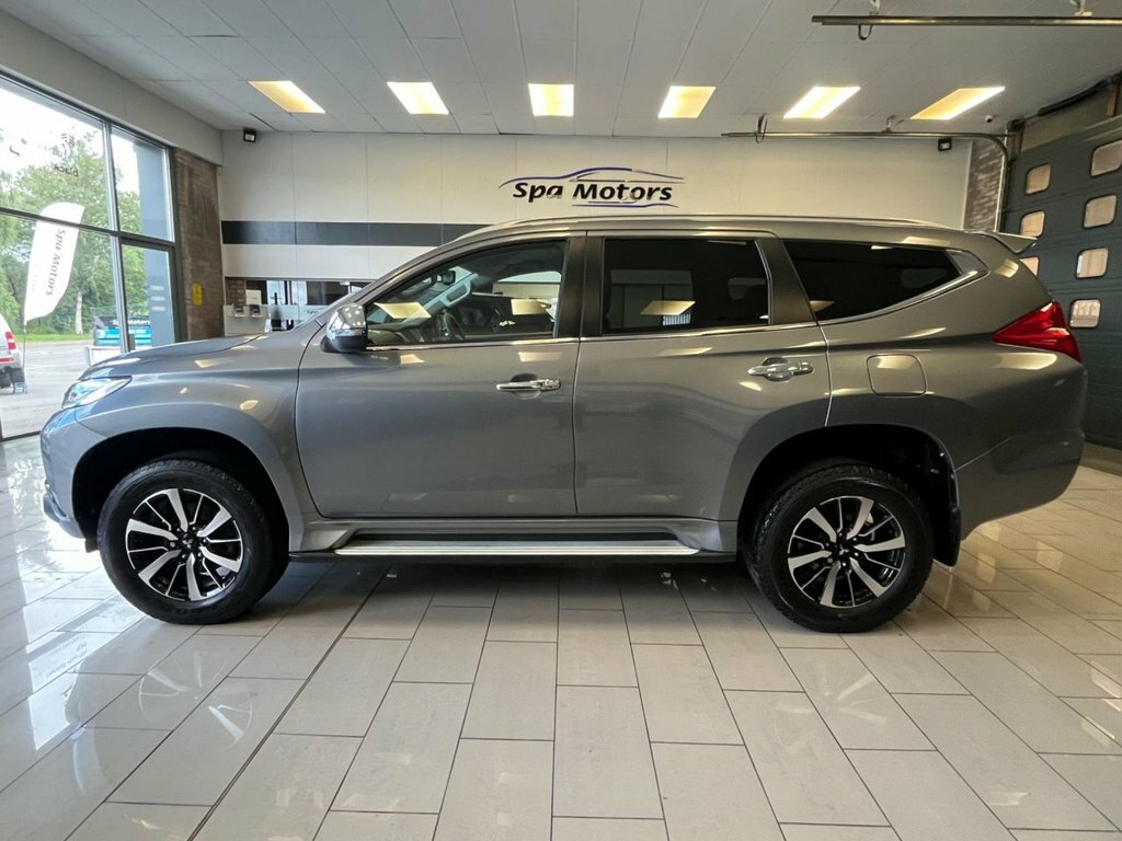 Mitsubishi Shogun Sport 2.4L 3 Grey #4