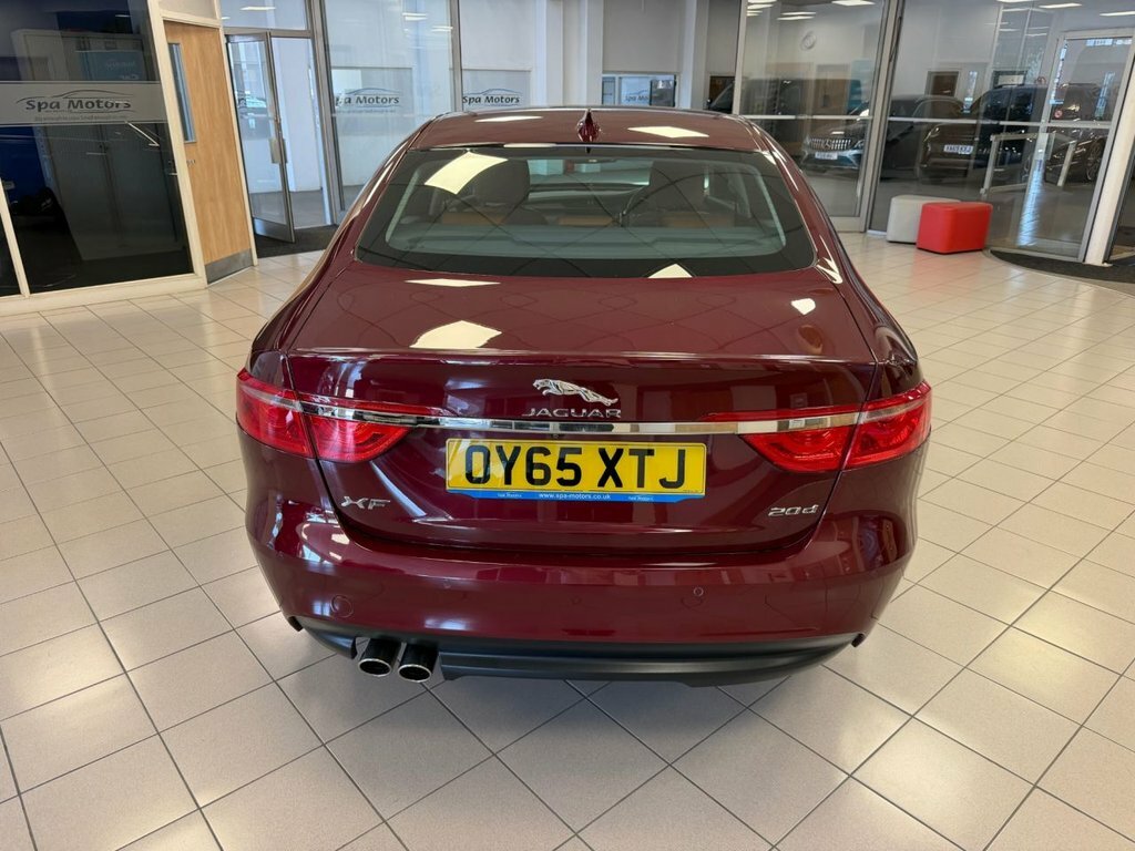Jaguar XF 2L Portfolio Red #6