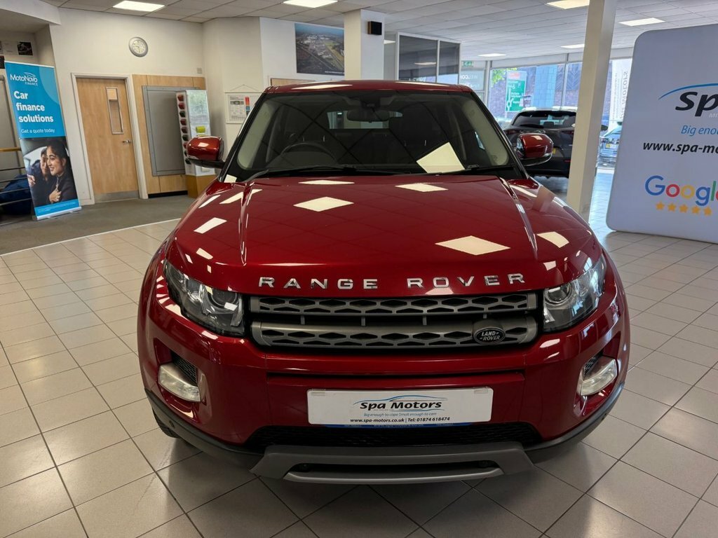 Land Rover Range Rover Evoque 2.2L Pure Red #2