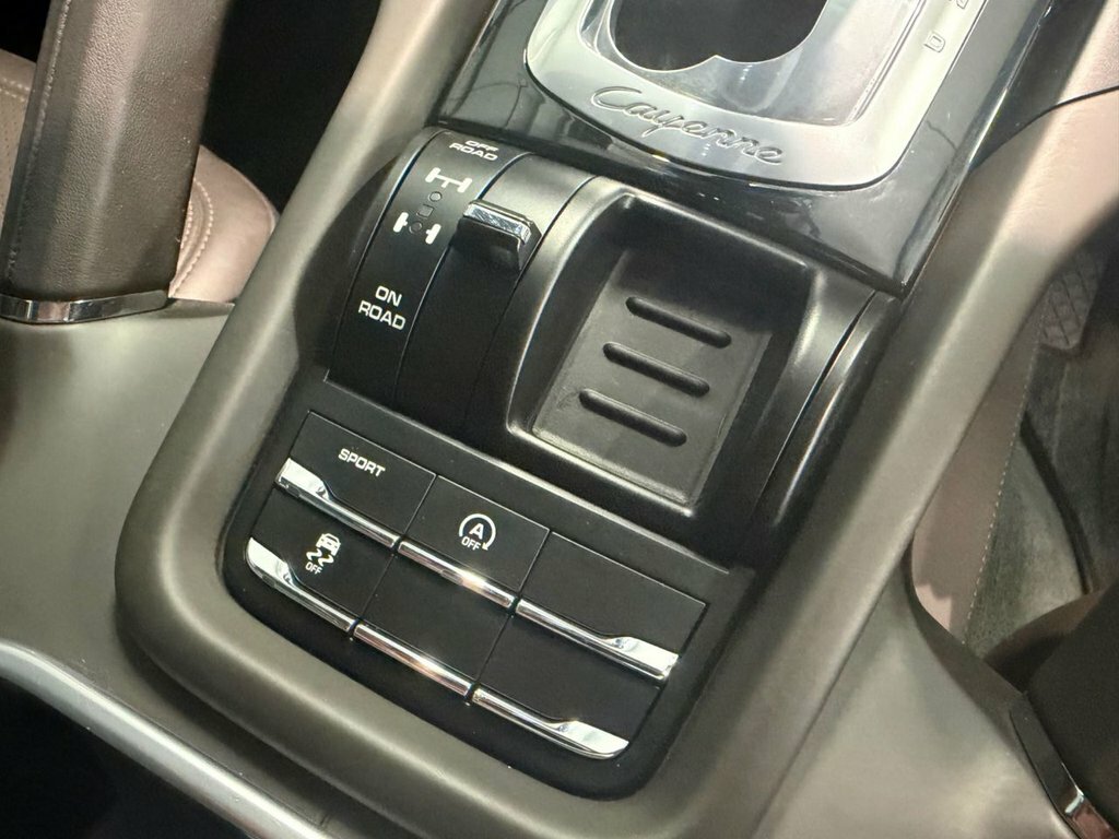 Porsche Cayenne Cayenne V6 D Tiptronic S Black #16