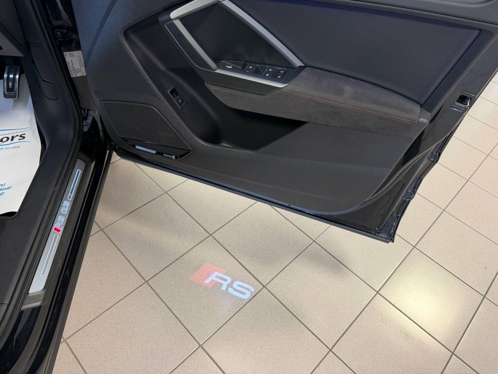 Audi RS Q3 400 Ps S Tronic Black #14