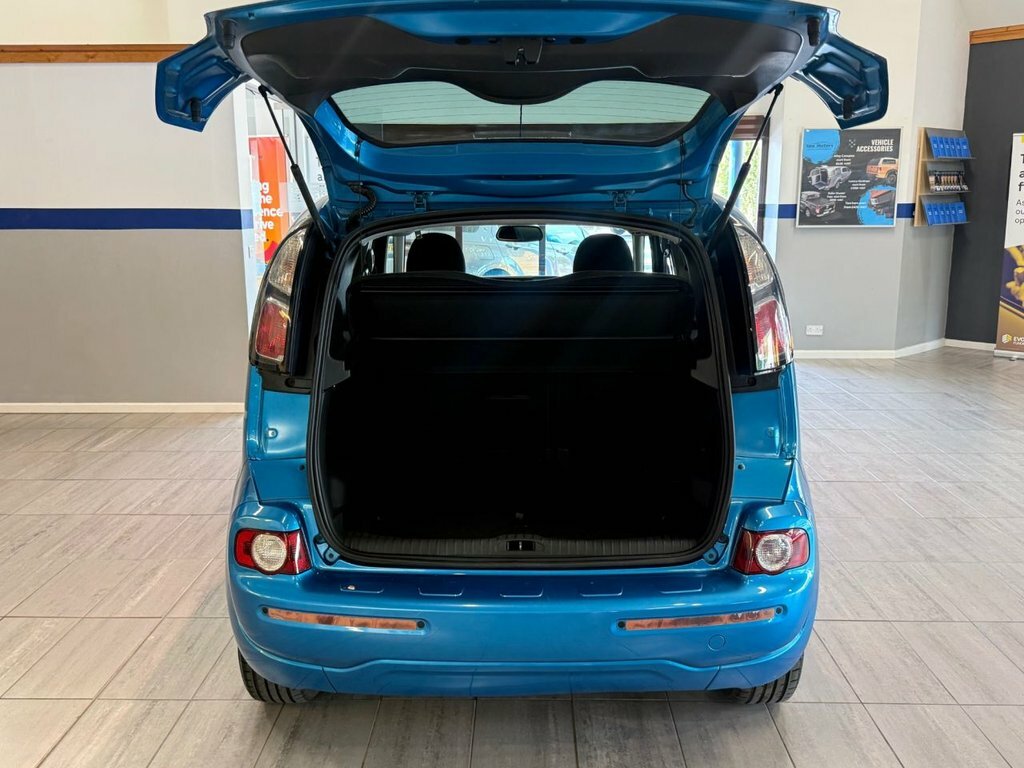 Citroen C3 Picasso  White #15