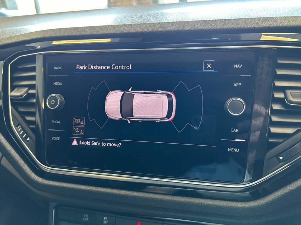 Volkswagen T-Roc Design White #21