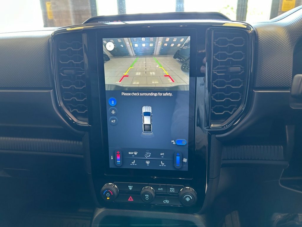 Ford Ranger Pick Up D Cab Stormtrak 2.3 Ecoboost Phev 281 Black #18